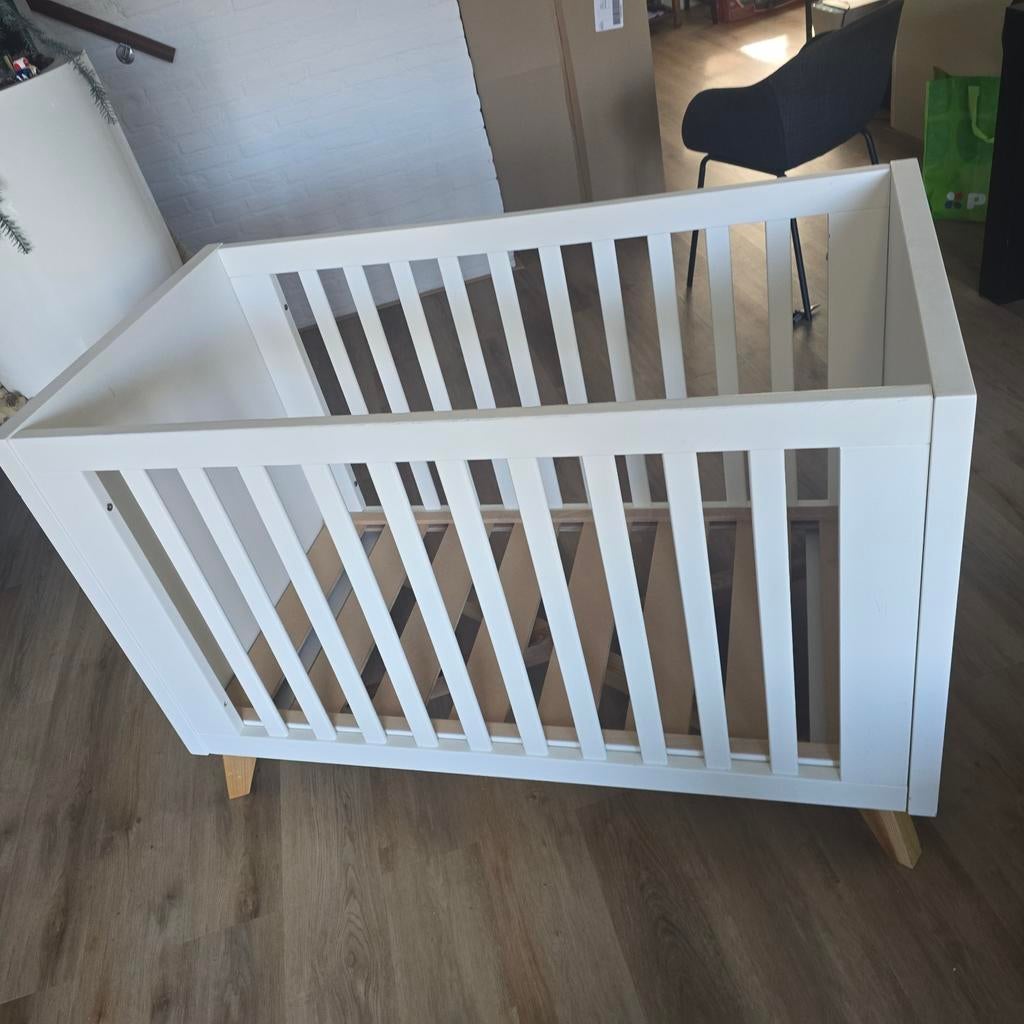 Ledikant TWF, Maxi Cosi Gia, Kids Mill stoel, Tula Explorer, Ophalen, Gebruikt