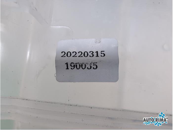 Expansievat van een Volvo XC40, Gebruikt, -, -, Ophalen of Verzenden