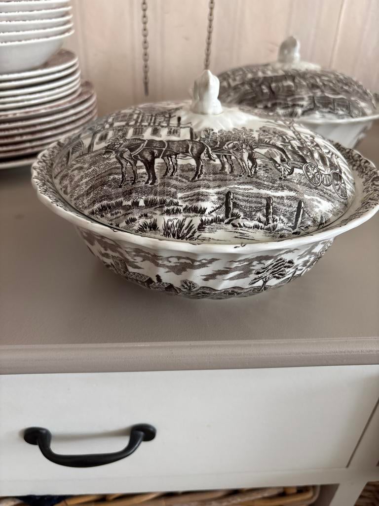 Myott Royal Mail schalen met deksel, Antiek en Kunst, Ophalen