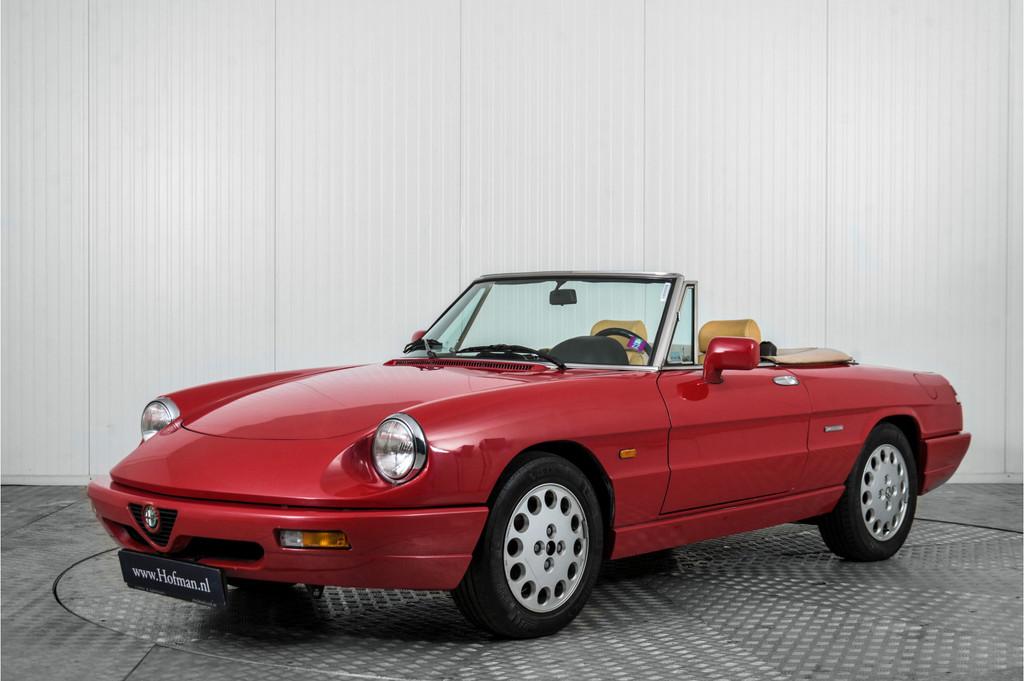 Alfa Romeo Spider 2.0 (bj 1991), Auto's, Alfa Romeo, Bedrijf, Te koop, Spider, Elektrische ramen, Lichtmetalen velgen, Open dak