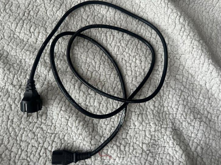 PlayStation 4 Pro + Games, Spelcomputers en Games, Spelcomputers | Sony PlayStation 4, Gebruikt, Pro, 1 TB, Met 1 controller, Met games