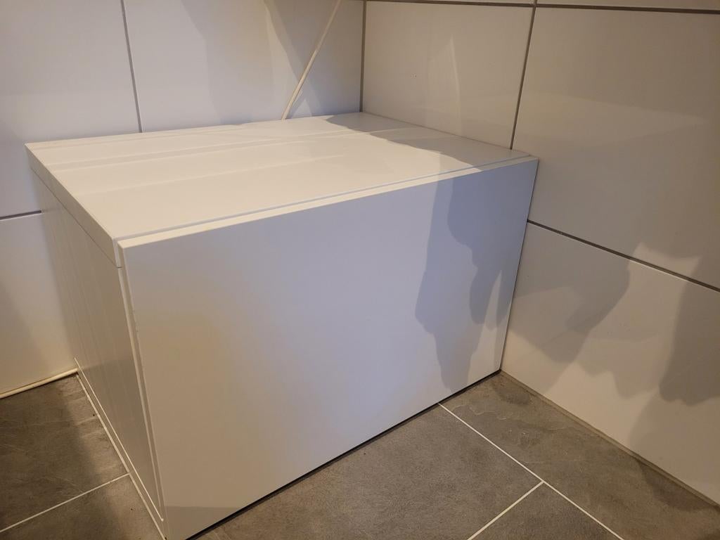 Ikea besta ladekast, Ophalen, 50 tot 100 cm, Zo goed als nieuw, 3 of 4 laden