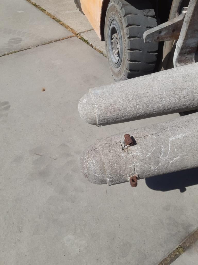 hardstenen palen antiek, stoeppaal, amsterdammertje, arduin, Tuin en Terras, Ophalen of Verzenden, Gebruikt, Overige materialen