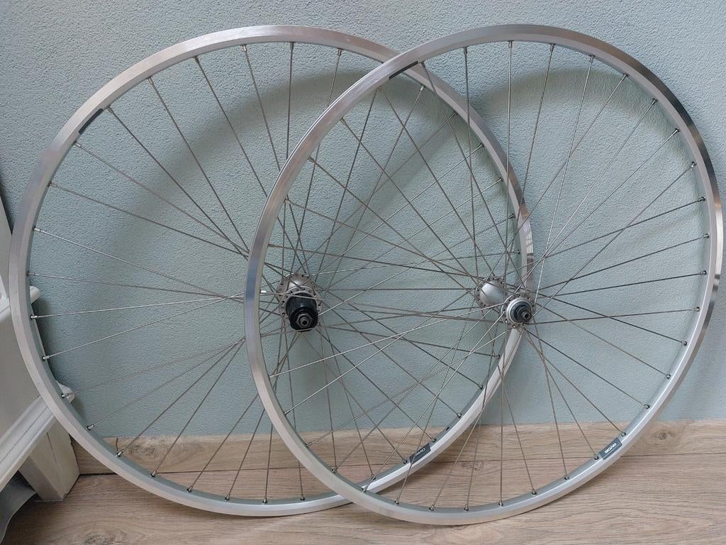 Nieuwe wielset voor klassieke racefiets Shimano 105, Fietsen en Brommers, Fietsonderdelen, Zo goed als nieuw, Aluminium, Shimano