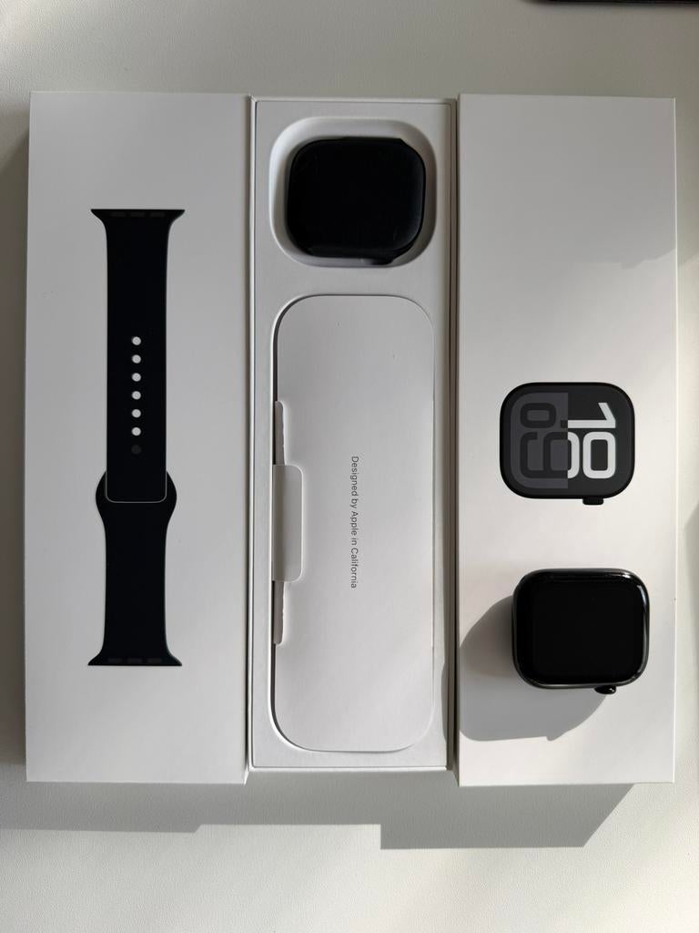 Apple watch series 10 46mm, Sieraden, Tassen en Uiterlijk, Smartwatches, Ophalen, Zo goed als nieuw, Zwart, IOS