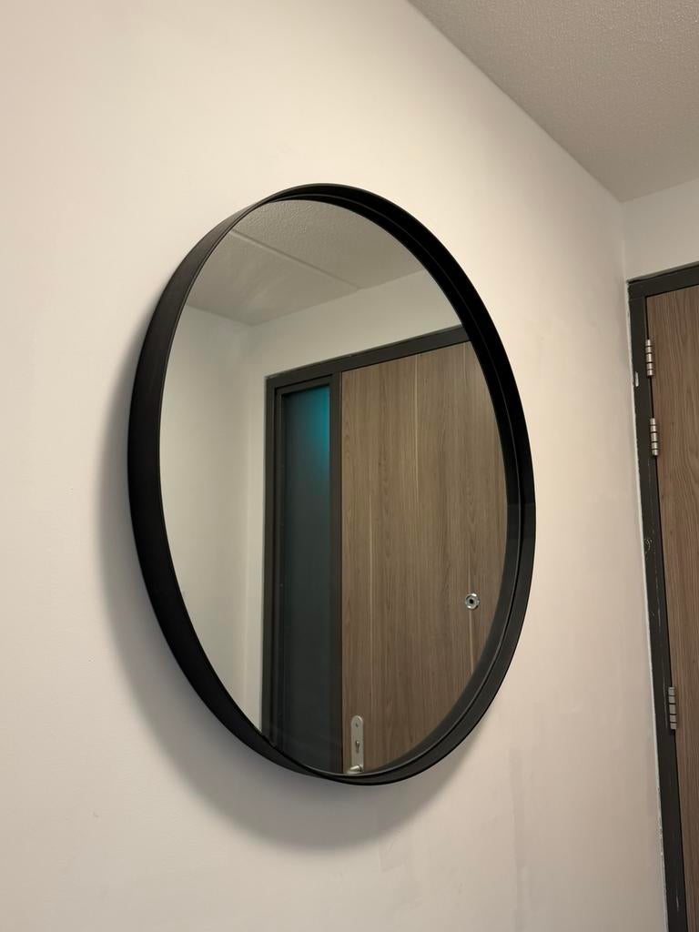 Ronde spiegel zwart, Huis en Inrichting, Woonaccessoires | Spiegels, Ophalen, Minder dan 50 cm, Rond, Zo goed als nieuw