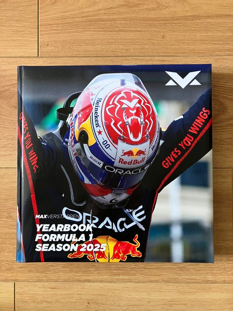 Max Verstappen jaarboek 2025, yearbook 2025 formule 1., Ophalen of Verzenden, Zo goed als nieuw, Formule 1