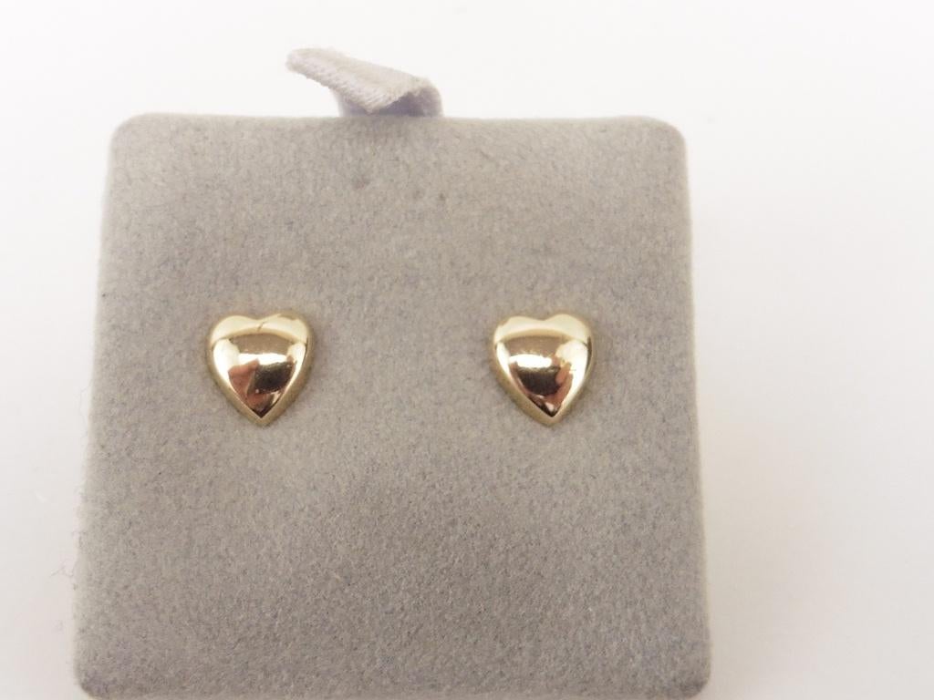 Gouden oorknopjes hartjes                               G125, Gebruikt, ., Ophalen of Verzenden, .