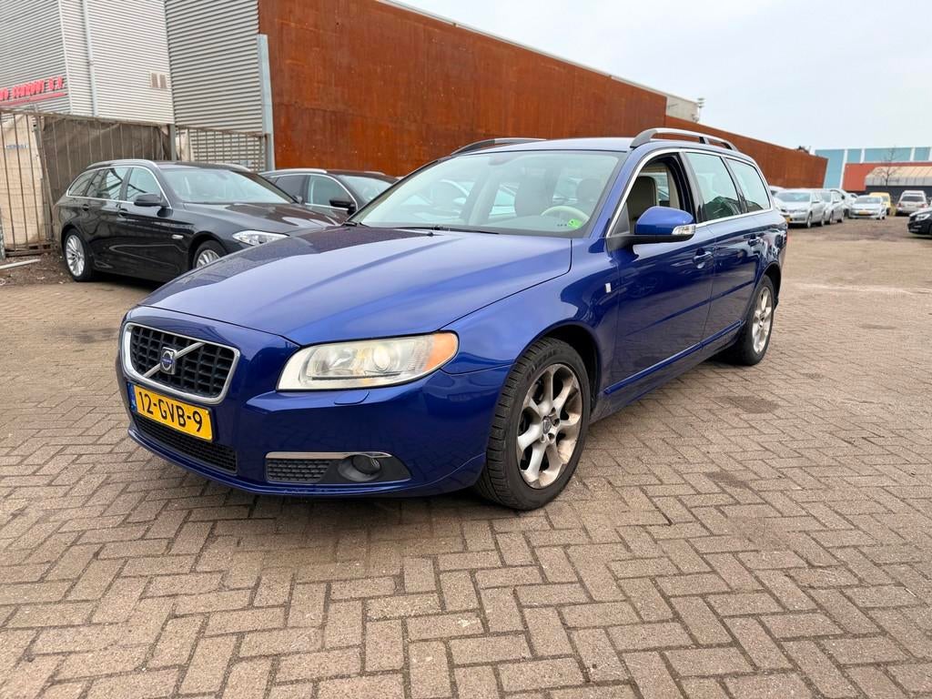 Volvo V70 2.0D Summum, Auto's, Volvo, Voorwielaandrijving, 136 pk, Gebruikt, 4 cilinders
