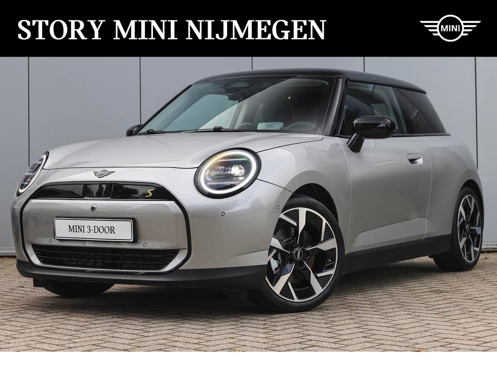 MINI Hatchback Cooper SE / Classic / Pakket XL / 18 inch Sli, Auto's, Mini, Stof, Met garantie (alle), 4 stoelen, Mini Electric