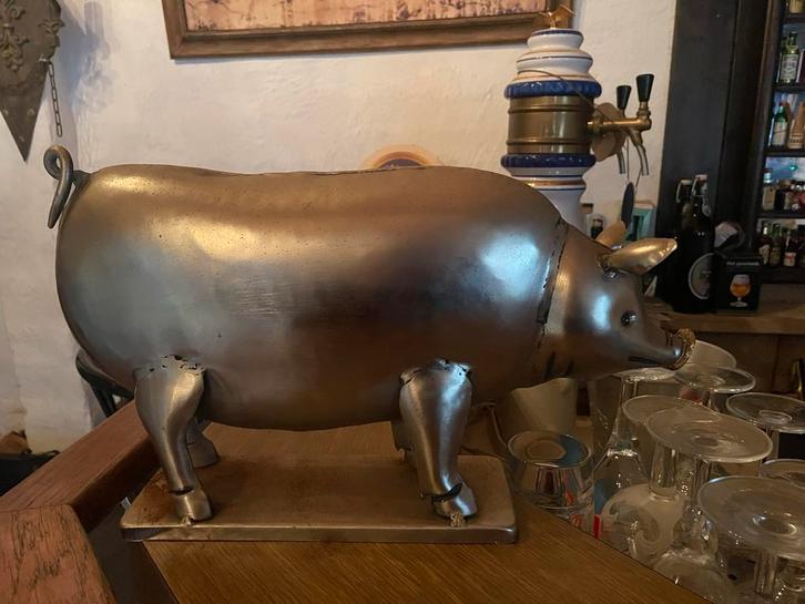 Groot metalen varken - Decoratief beeld 47cm, Huis en Inrichting, Woonaccessoires | Overige, Gebruikt, Metaal, Zilver, Industrieel