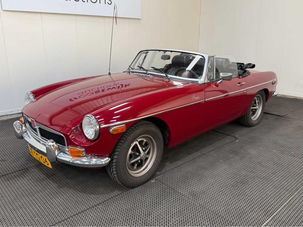 MG - B type - 1.8 Roadster - Oldtimer - 1974, Auto's, Bedrijf, Handgeschakeld, Rood, MG