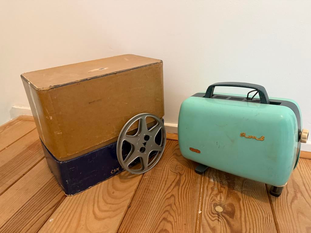Retro vintage projector, Ophalen of Verzenden, Projector