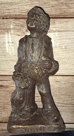 Figuurtje van een jongen met een hond Naatje
25cm, Ophalen