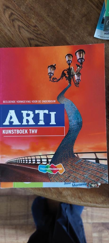 ARTI Kunstboek THV - Beeldende Vormgeving Onderbouw, Boeken, Schoolboeken, P. van der Heijden, A. Sombogaerd, V. van Woerkom, Tekenen