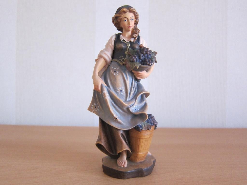 Beeld Houtsnijwerk Holzschnitzerei Gröden, Winzerin 15 cm, Antiek en Kunst, Ophalen of Verzenden