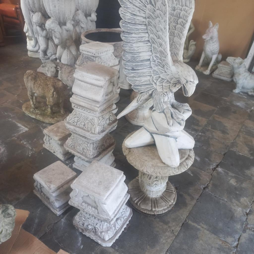 UITVERKOOP tuinbeelden tuindecoratie, Ophalen, Metaal, Overige typen