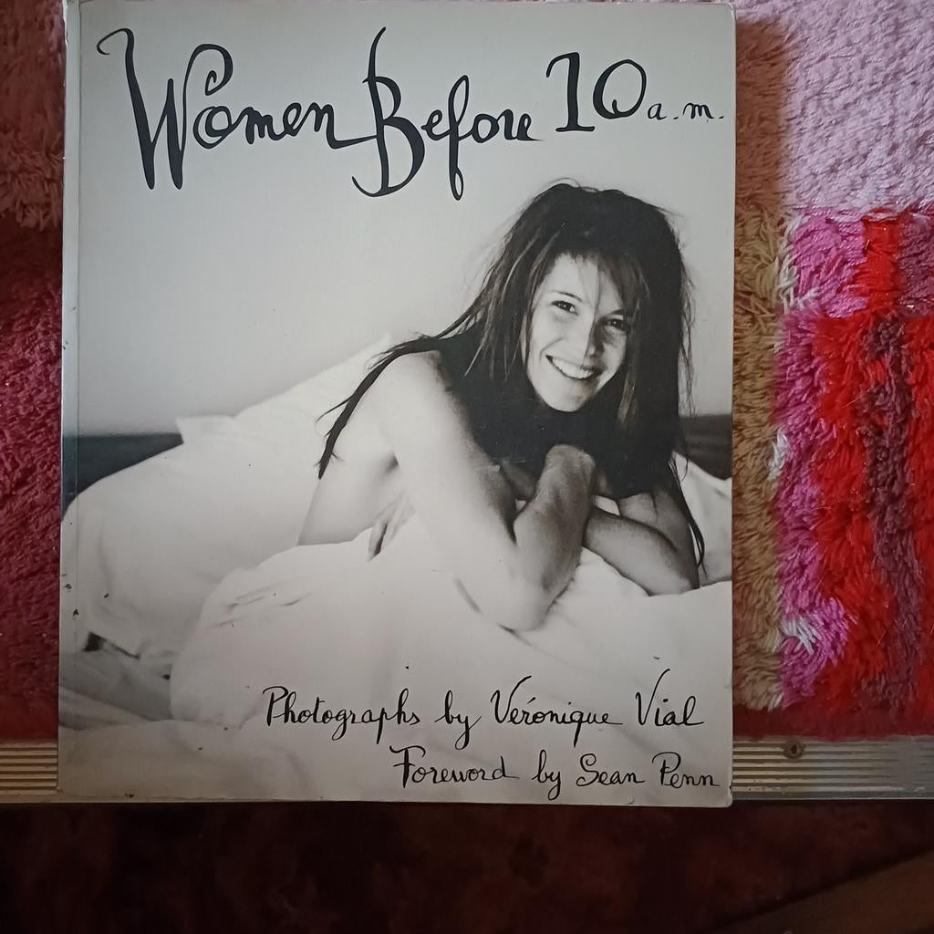 Women Before 10 a.m. - Véronique Vial, Ophalen of Verzenden