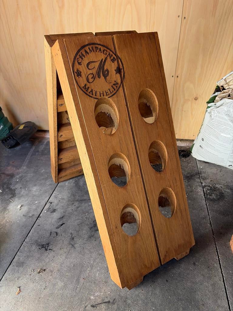 Champagnerek van hout, Ophalen, Gebruikt, Hout, 5 tot 15 flessen