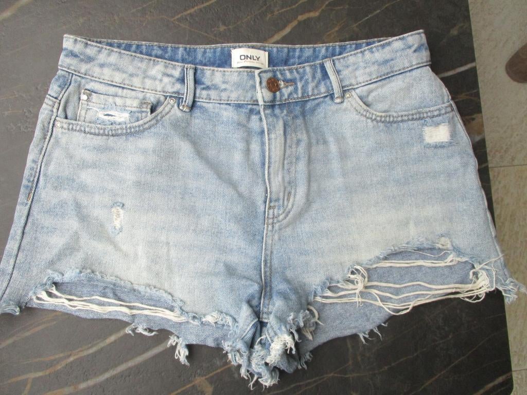 Only korte broek stoer blauw spijkerbroek maat L, Kleding | Dames, Spijkerbroeken en Jeans, Only, Blauw, Ophalen of Verzenden