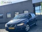 Volvo V70 2.0 Momentum|Leder Navi Cruise Clima APK Trekhaak, Auto's, Voorwielaandrijving, 145 pk, 4 cilinders, Blauw