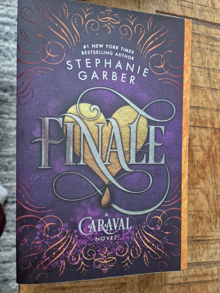 Finale - Caraval Novel - Stephanie Garber - Engels boek, Ophalen of Verzenden, Gelezen, Stephanie Garber, Wereld overig