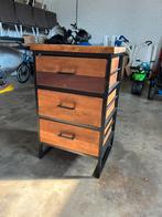 Eikenhout kastje, Ophalen, 1 of 2 laden, Eikenhout, 50 tot 100 cm