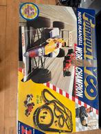 Complete Tyco racebaan met 2 auto's en kuipbochten, Ophalen, Zelf te bouwen, Tyco, Elektrisch