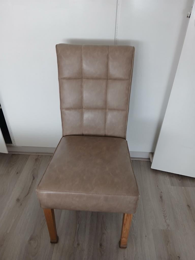 4 eetkamerstoelen, Huis en Inrichting, Stoelen, Ophalen, Gebruikt