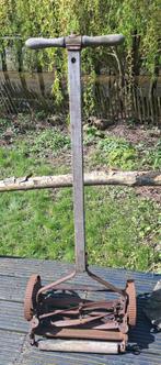 Antieke grasmaaier, Ophalen, Gebruikt