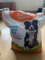 Adult medium va 7kg. Smolke, Ophalen of Verzenden, Hond