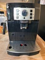 De'Longhi Magnifica S volautomatische espressomachine, Witgoed en Apparatuur, Koffiezetapparaten, Ophalen, Afneembaar waterreservoir