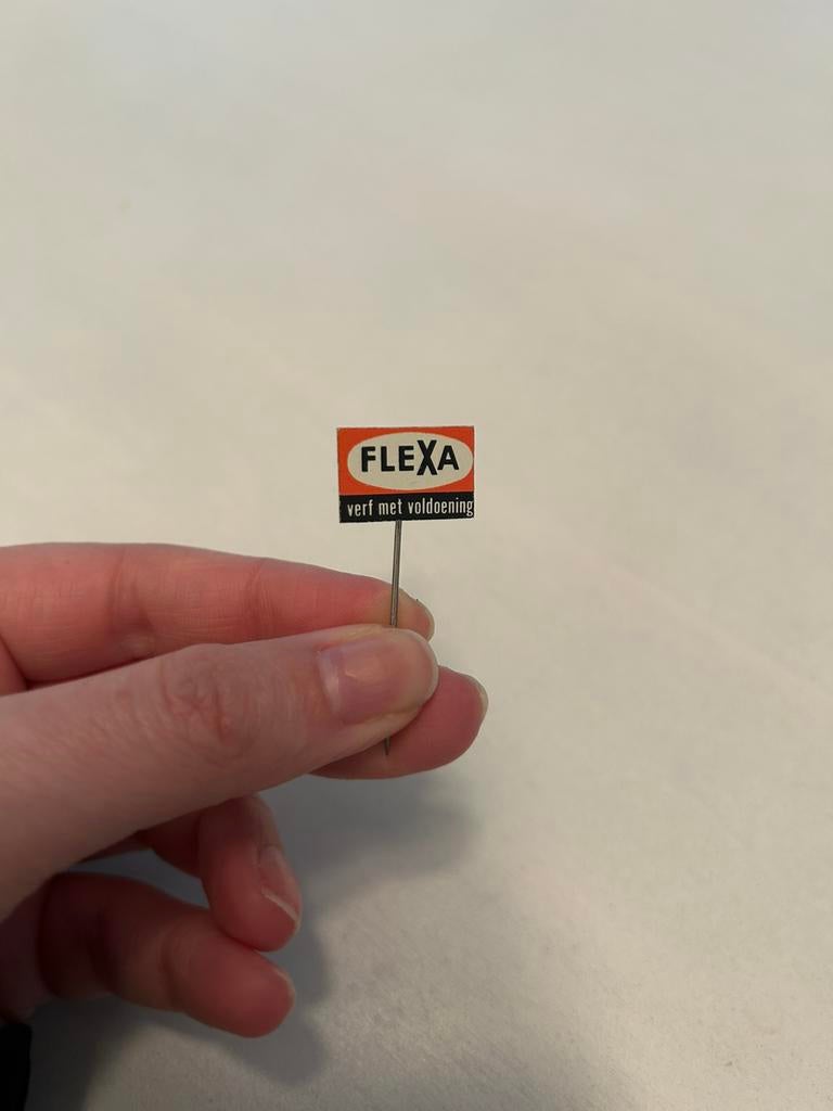 Flexa verf speldje (pin), Verzamelen, Ophalen of Verzenden, Zo goed als nieuw, Overige onderwerpen