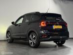 Volkswagen T-Cross 1.0 TSI DSG R-LINE |TREKHAAK | AD. CRUISE, Gebruikt, Zwart, Bedrijf, 3 cilinders