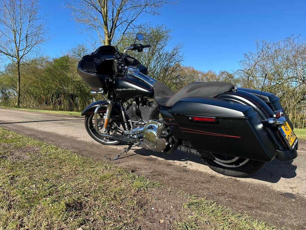 Harley Davidson FLTRXS Roadglide Special 2015, 2 cilinders, Particulier, Cruise Control, Toermotor