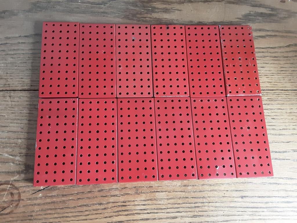 Te koop, 12 Meccano flensplaten, Ophalen of Verzenden, Groter dan 1:32