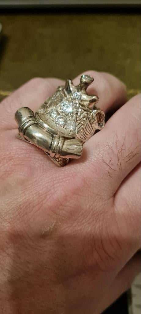 Zeer unieke zadel ring, Ophalen of Verzenden, 20 of groter, Zilver, Zilver