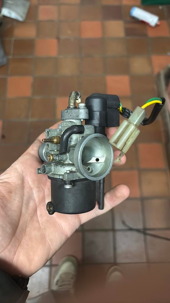 standaard carb 12mm minarelli horizontaal, Ophalen of Verzenden, Gebruikt, Carburateur