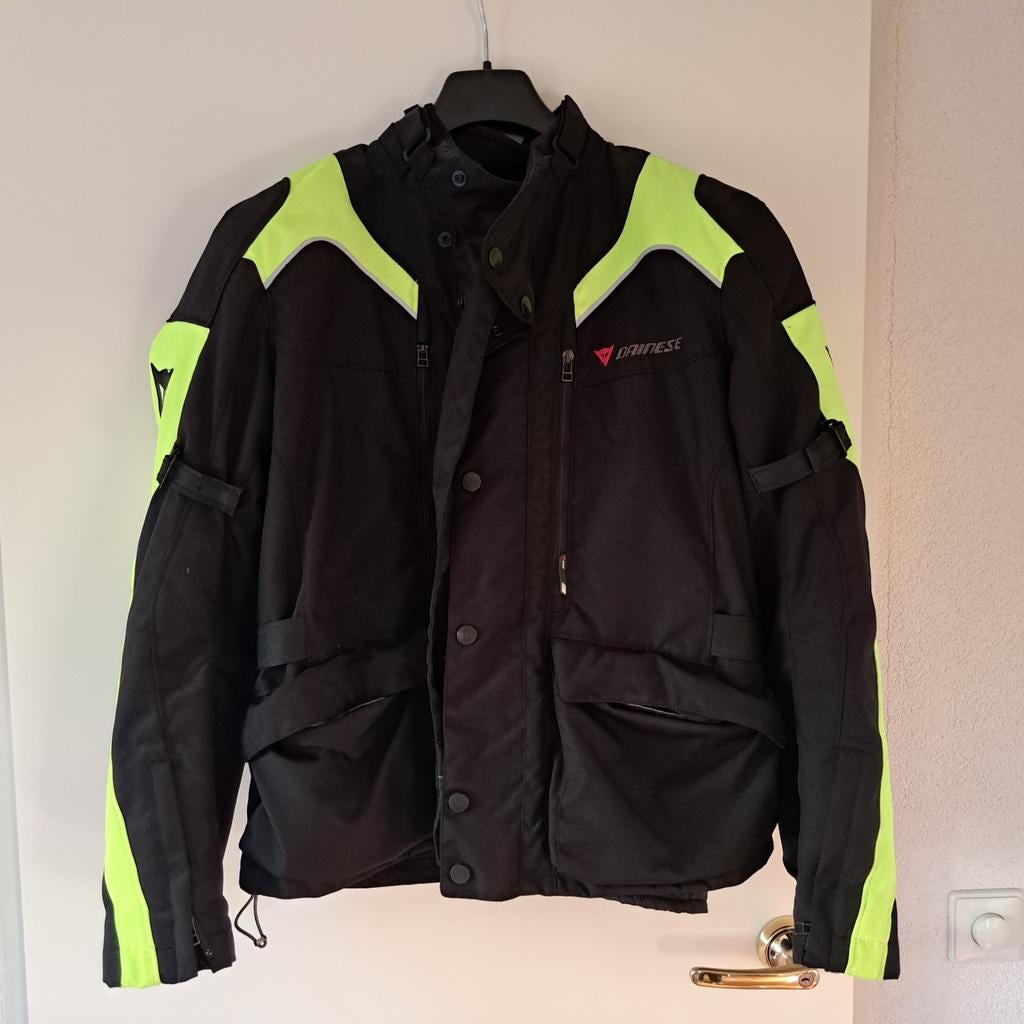 Complete motor uitrusting Als nieuw of nieuw., Motoren, Kleding | Motorkleding, Ophalen, Tweedehands