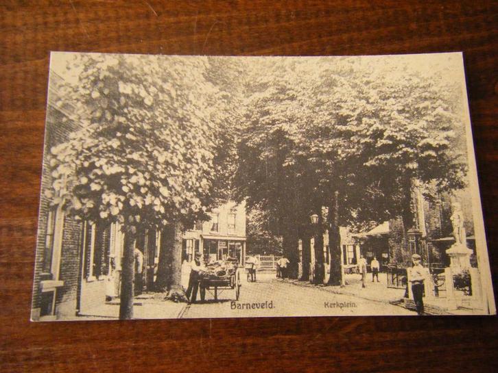 T37 - Barneveld - Kerkplein - Mooi, Verzamelen, Ansichtkaarten | Nederland, Gelderland, 1960 tot 1980, Ophalen of Verzenden