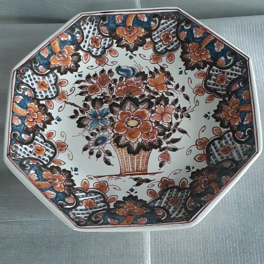 Majolica wandbord 8-kantig, gemerkt, Antiek en Kunst, Ophalen