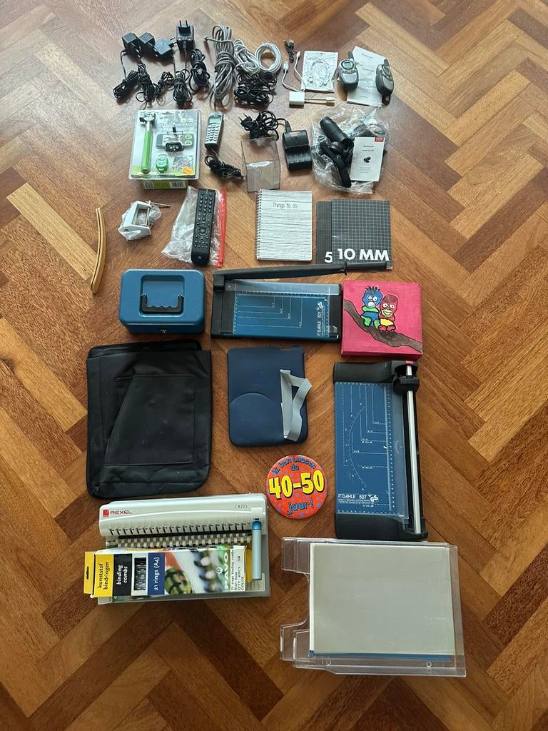 Allerlei goede en bruikbare spullen in 1 koop, Ophalen