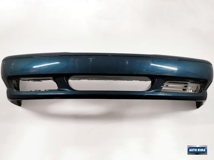 Voorbumper van een Volvo V70 (412), Auto-onderdelen, Carrosserie en Plaatwerk, Bumper, Volvo, Gebruikt, 3 maanden garantie, Ophalen of Verzenden