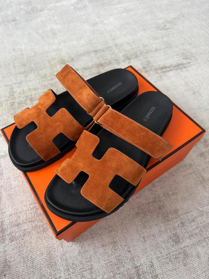 Hermes Chypre Sandalen Heren Maat 44 - Nieuw & Gebruikt, Kleding | Heren, Schoenen, Zo goed als nieuw, Sandalen, Zwart, Ophalen of Verzenden