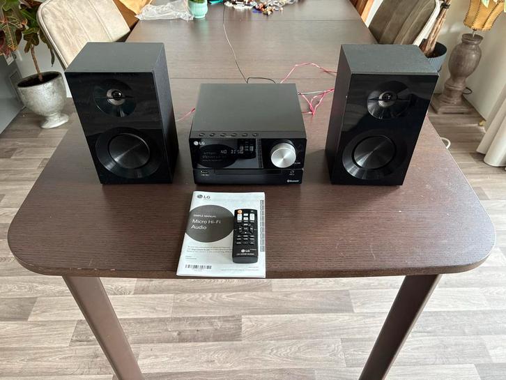 LG CMS2460F micro Hi-Fi audio systeem, Audio, Tv en Foto, Stereo-sets, Zo goed als nieuw, Tuner of Radio, Overige merken, Microset