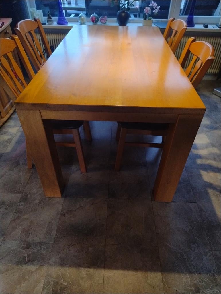 Massief blank eiken eettafel met 4 stoelen, Ophalen, Gebruikt, Eikenhout, 50 tot 100 cm