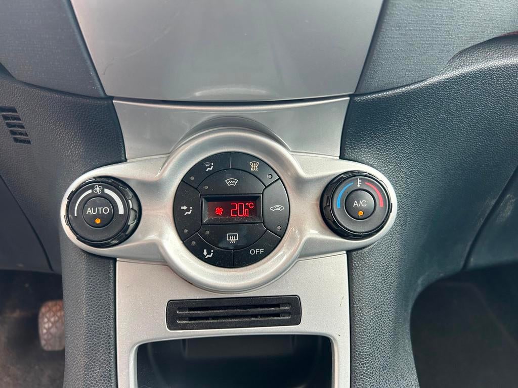 Ford Fiesta 1.4 Trend | AIRCO | NIEUWE DISRIEM |, Voorwielaandrijving, Euro 5, Stof, Gebruikt