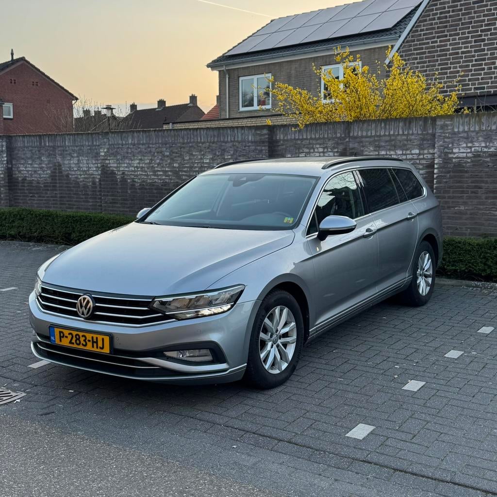 Volkswagen Passat 1.5 TSI 150pk DSG | Trekhaak | APK 11-2026, 730 kg, 1498 cc, 1370 kg, 4 cilinders