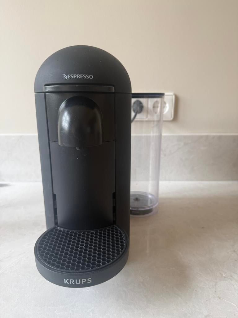 Nespresso Vertuo Plus Koffiemachine, Witgoed en Apparatuur, Koffiezetapparaten, Koffiemachine, Ophalen of Verzenden, Zo goed als nieuw