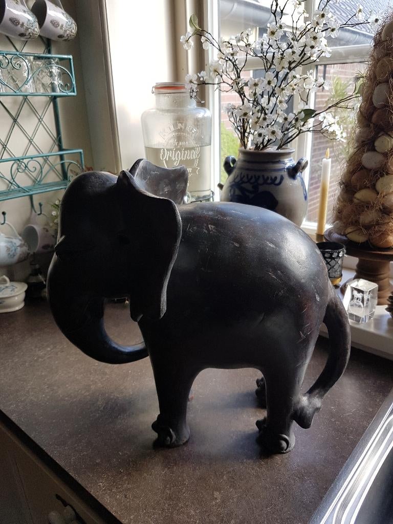 Te koop stenen olifant, Antiek en Kunst, Ophalen